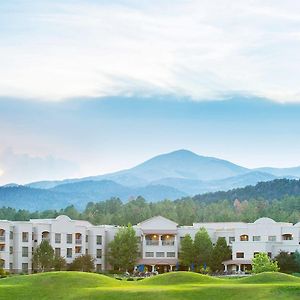 MCM Elegante Lodge&Resorts